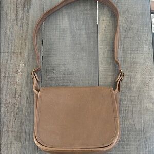 Vintage Coach Brown Leather Shoulder Bag